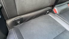 Volvo Xc40 2.0 T5 R DESIGN 5dr AWD Geartronic Petrol Estate